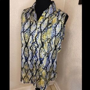 Liz Claiborne snake print tank